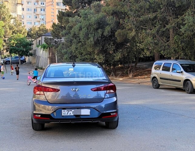 Hyundai Elantra 2019, 97,000 km - 2.0 л - Bakı