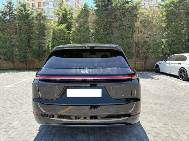 Li Auto L7 2024, 4,000 km - 1.5 л - Bakı