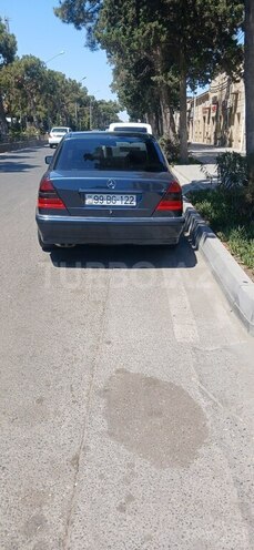 Mercedes C 240 1997, 418,000 km - 2.4 l - Bakı
