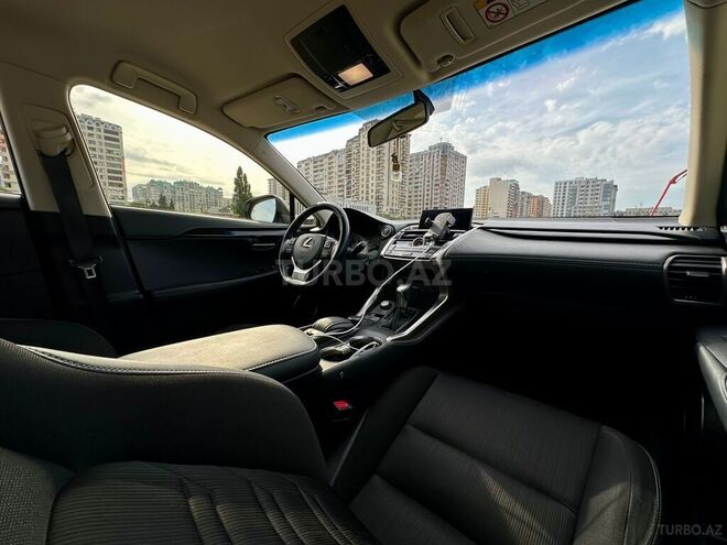 Lexus NX 200t-6