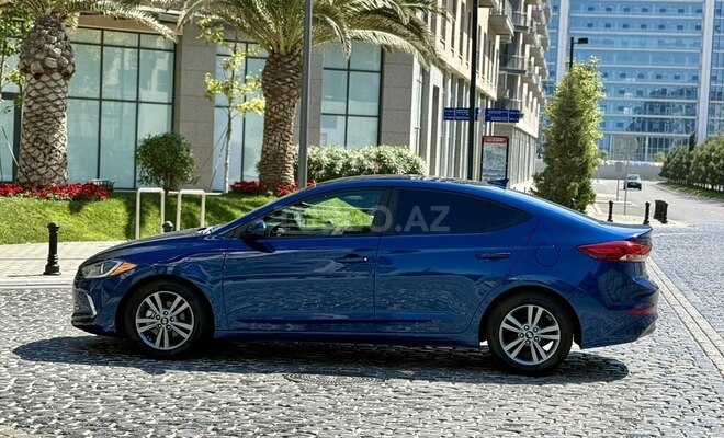 Hyundai Elantra 2016, 203,000 km - 2.0 л - Bakı