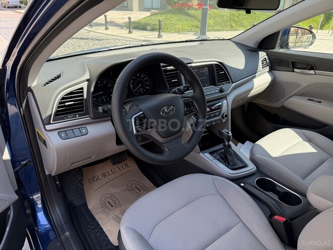 Hyundai Elantra 2016, 203,000 km - 2.0 л - Bakı