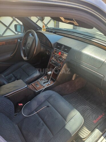 Mercedes C 240 1997, 560,000 km - 2.6 л - Goranboy
