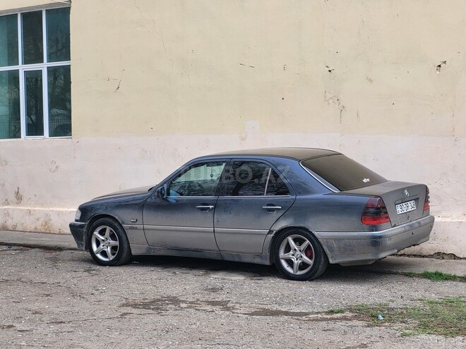 Mercedes C 240 1997, 560,000 km - 2.6 л - Goranboy