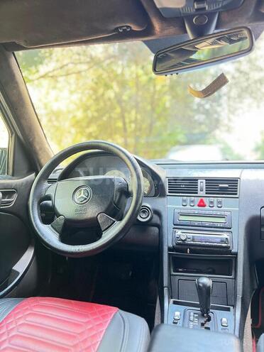 Mercedes C 240 1998, 311,245 km - 2.4 l - Bakı