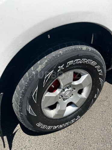 Nissan Navara 2008, 470,000 km - 2.5 л - Bakı