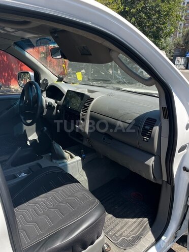 Nissan Navara 2008, 470,000 km - 2.5 л - Bakı