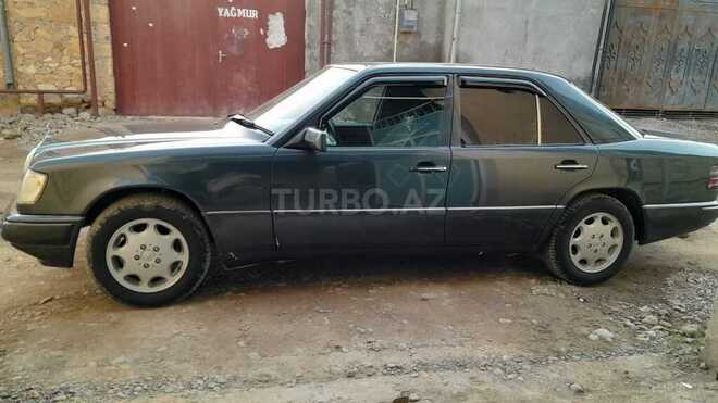 Mercedes E 230 1995, 528,000 km - 2.3 l - Gəncə