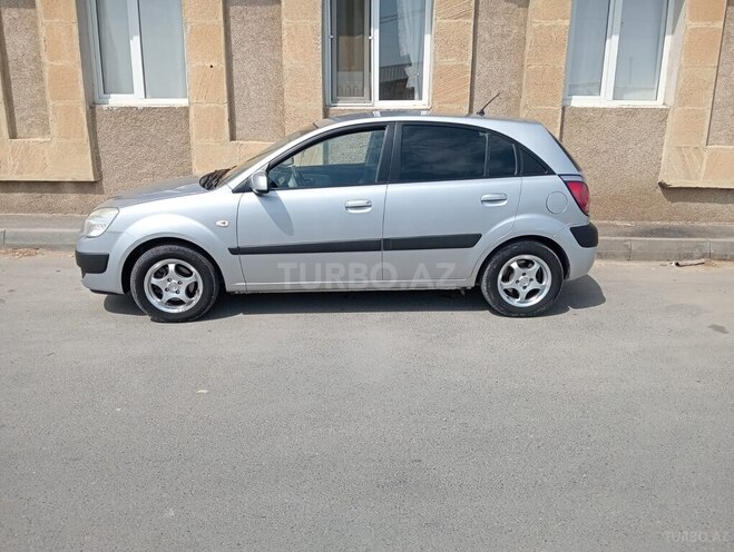 Kia Rio 2006, 328,000 km - 1.4 l - Bakı