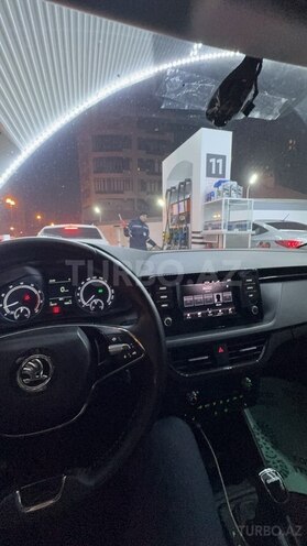Skoda Rapid 2021, 90,000 km - 1.6 l - Bakı