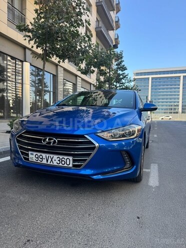 Hyundai Elantra 2016, 201,168 km - 2.0 л - Bakı