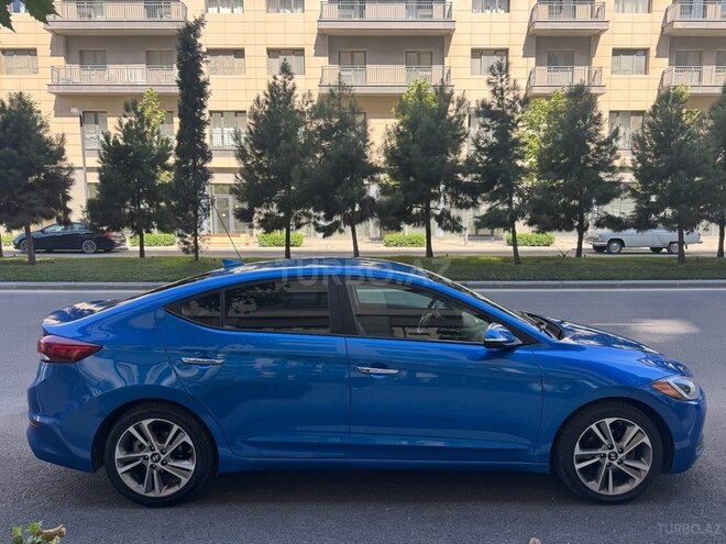 Hyundai Elantra 2016, 201,168 km - 2.0 л - Bakı