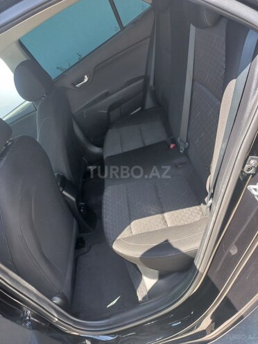 Kia Rio 2019, 84,000 km - 1.6 л - Bakı