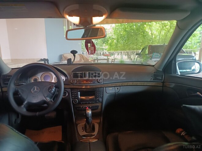 Mercedes E 220 d 2002, 380,000 km - 2.2 l - Beyləqan