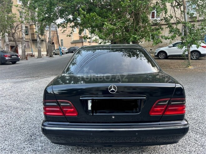 Mercedes E 220 d 2001, 390,000 km - 2.2 l - Bakı