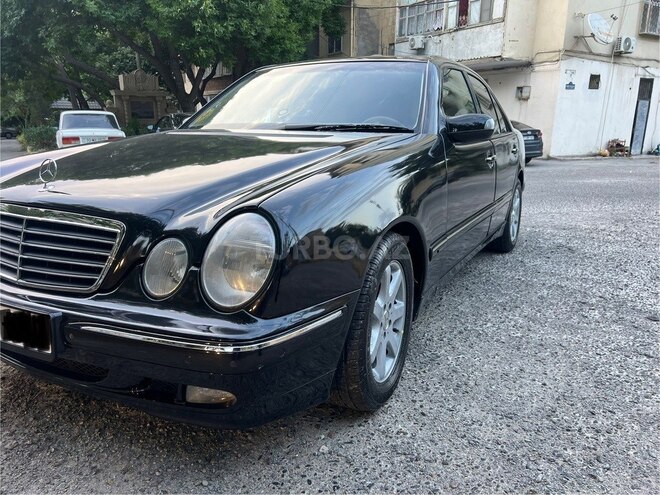 Mercedes E 220 d 2001, 390,000 km - 2.2 l - Bakı