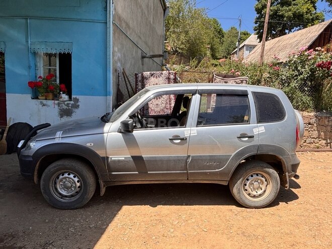 Chevrolet Niva 2015, 50,000 km - 1.7 l - Gədəbəy