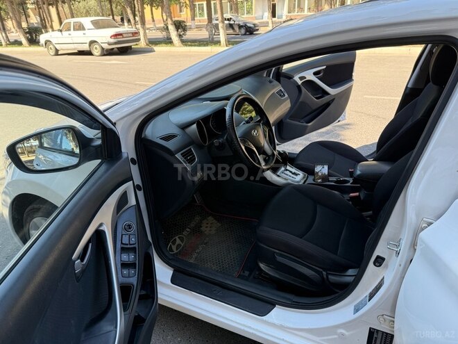Hyundai Elantra 2011, 224,586 km - 1.6 л - Sumqayıt