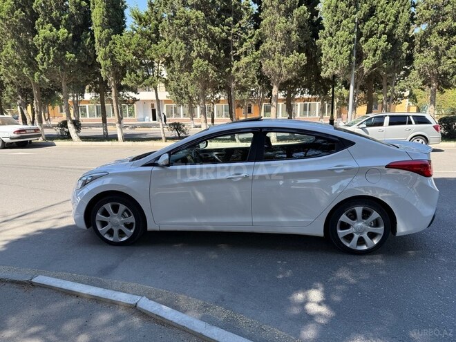 Hyundai Elantra 2011, 224,586 km - 1.6 л - Sumqayıt