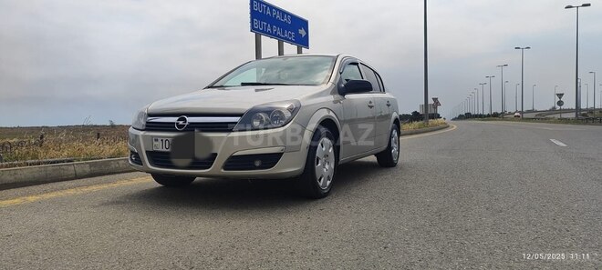 Opel Astra 2005, 310,000 km - 1.4 l - Bakı