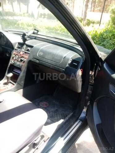 Mercedes C 240 2001, 256,000 km - 2.4 l - Babək