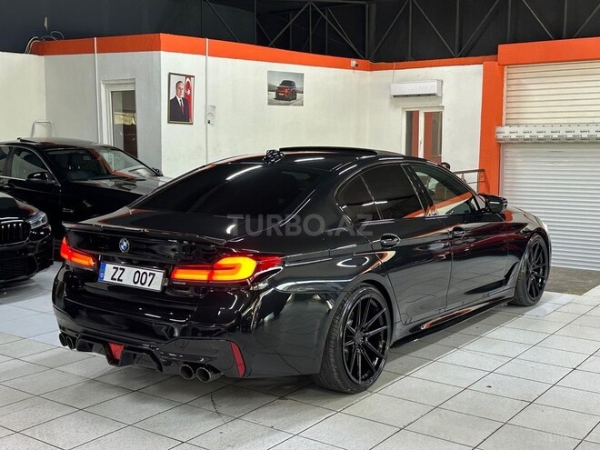 BMW 530e-7