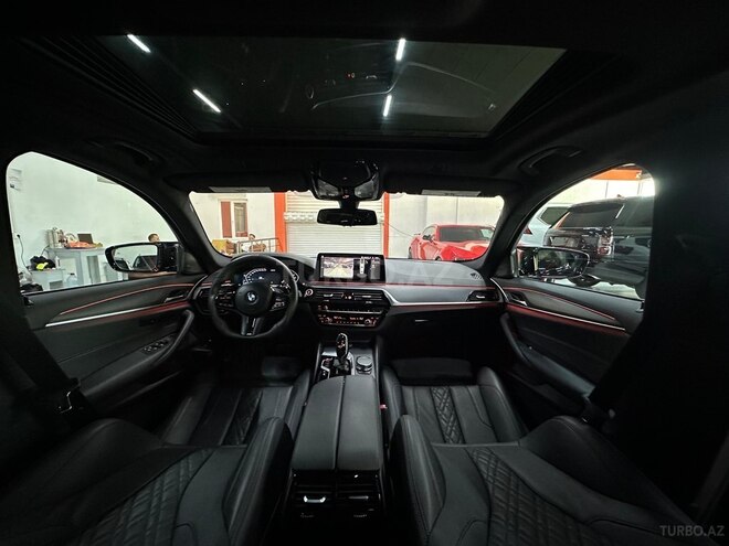BMW 530e-21