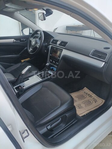 Volkswagen Passat 2011, 222,009 km - 2.5 l - Bakı
