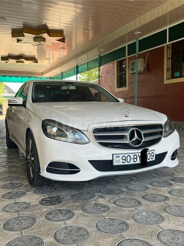 Mercedes E 220 d 2014, 369,200 km - 2.2 l - Bərdə