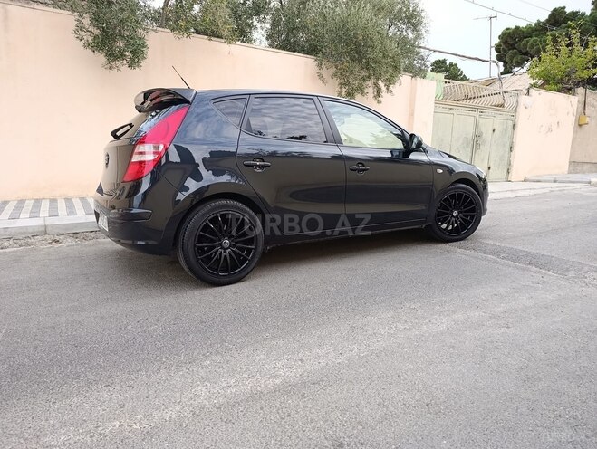 Hyundai i30 2009, 206,000 km - 1.4 л - Bakı