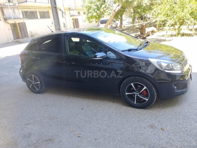 Kia Rio 2012, 288,423 km - 1.1 л - Sumqayıt
