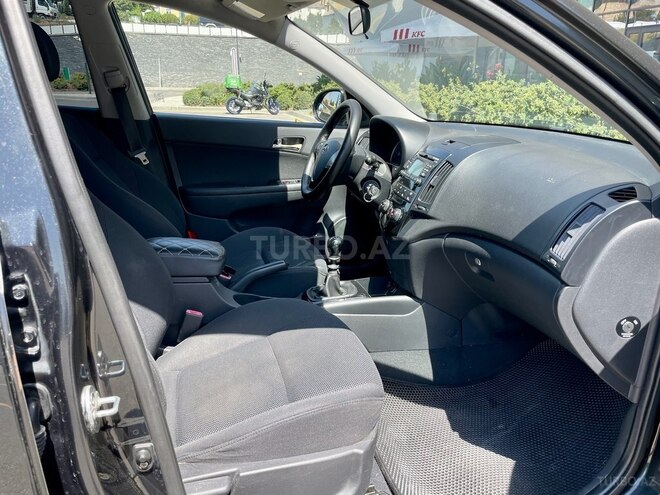 Hyundai i30 2008, 251,000 km - 1.6 l - Bakı