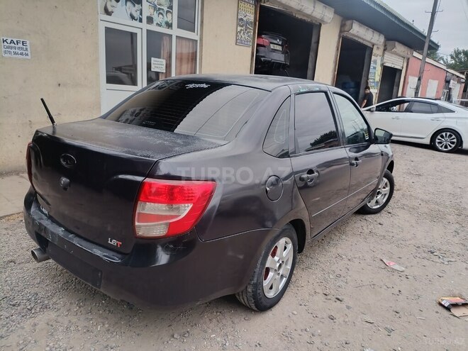 LADA (VAZ) Granta 2013, 260,000 km - 1.6 л - Biləsuvar