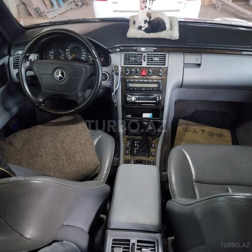 Mercedes E 240 1998, 400,000 km - 2.4 l - Bakı