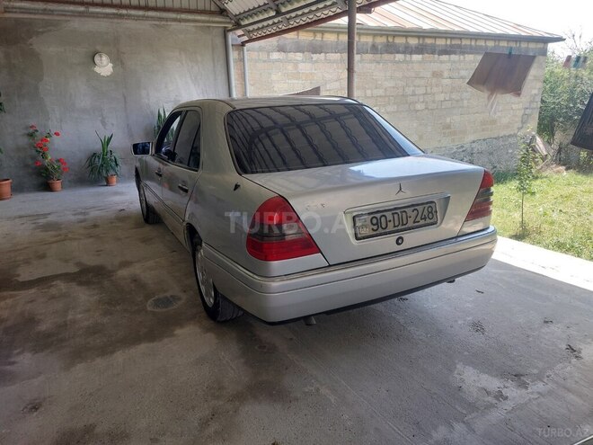 Mercedes C 180-2