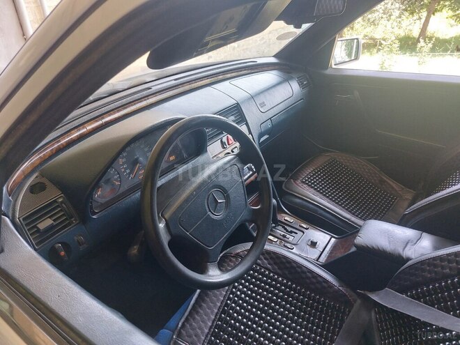 Mercedes C 180-7
