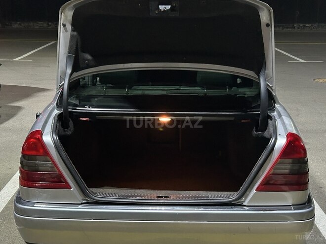Mercedes C 230 1997, 552,786 km - 2.3 l - Bakı