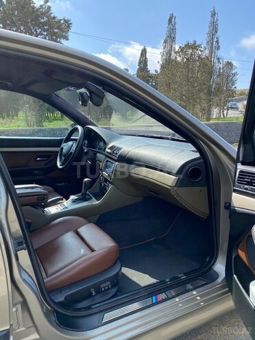 BMW 525 2000, 317,000 km - 2.5 l - Bakı