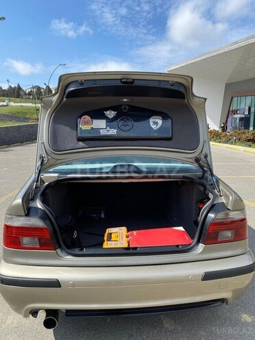 BMW 525 2000, 317,000 km - 2.5 l - Bakı