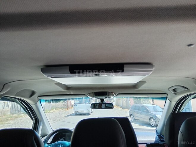 Mercedes Vito 115-17