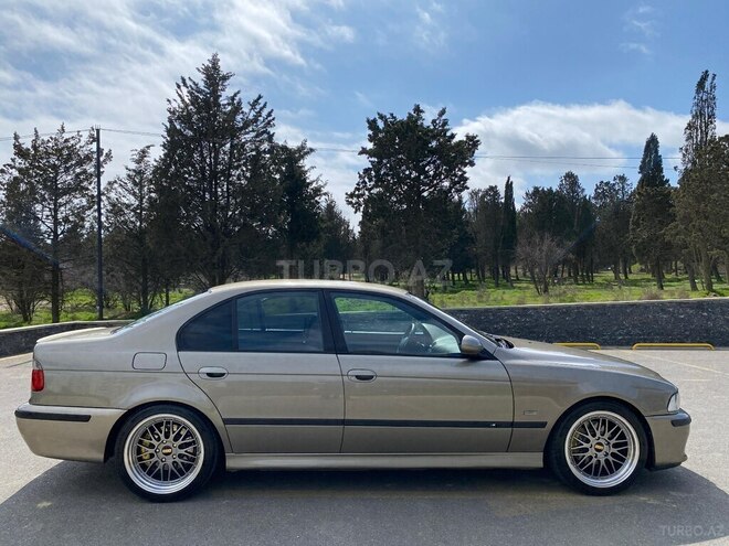 BMW 525 2000, 317,000 km - 2.5 l - Bakı