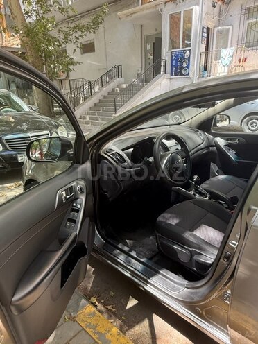 Kia Cerato 2012, 136,000 km - 1.6 l - Bakı