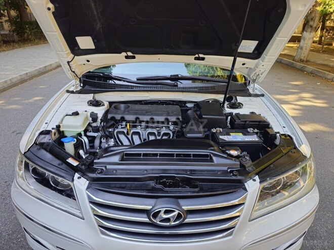 Hyundai Grandeur 2010, 243,000 km - 2.4 l - Bakı
