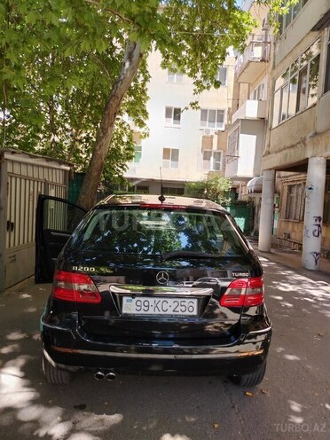 Mercedes B 200 2006, 277,000 km - 2.0 l - Bakı