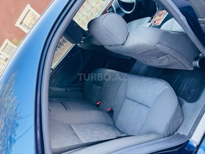 Mercedes E 240 1999, 350,000 km - 2.4 l - Gəncə