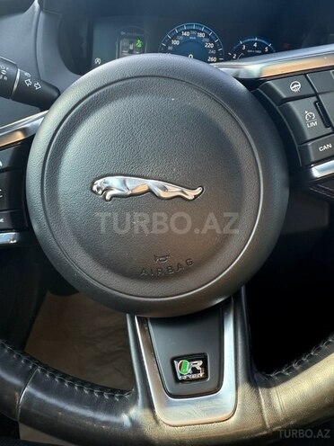 Jaguar F-Pace R 2018, 200,500 km - 2.0 l - Bakı