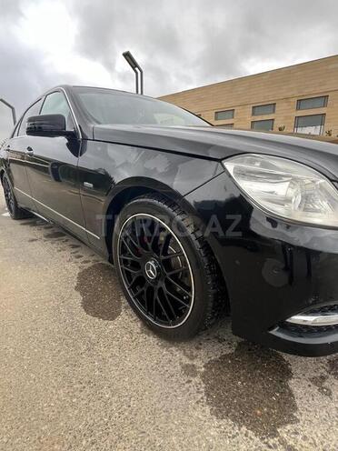 Mercedes E 250 2010, 252,000 km - 1.8 l - Bakı