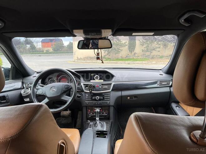 Mercedes E 250 2010, 252,000 km - 1.8 l - Bakı
