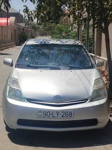 Toyota Prius-1