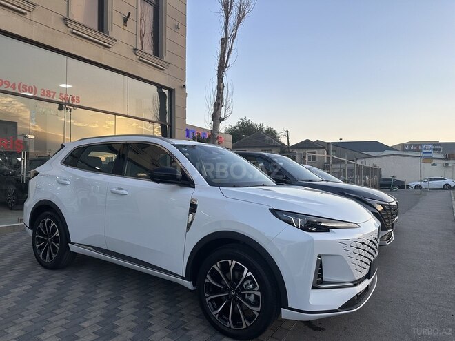 Changan CS 55 Plus 2025, 0 km - 1.5 l - Bakı